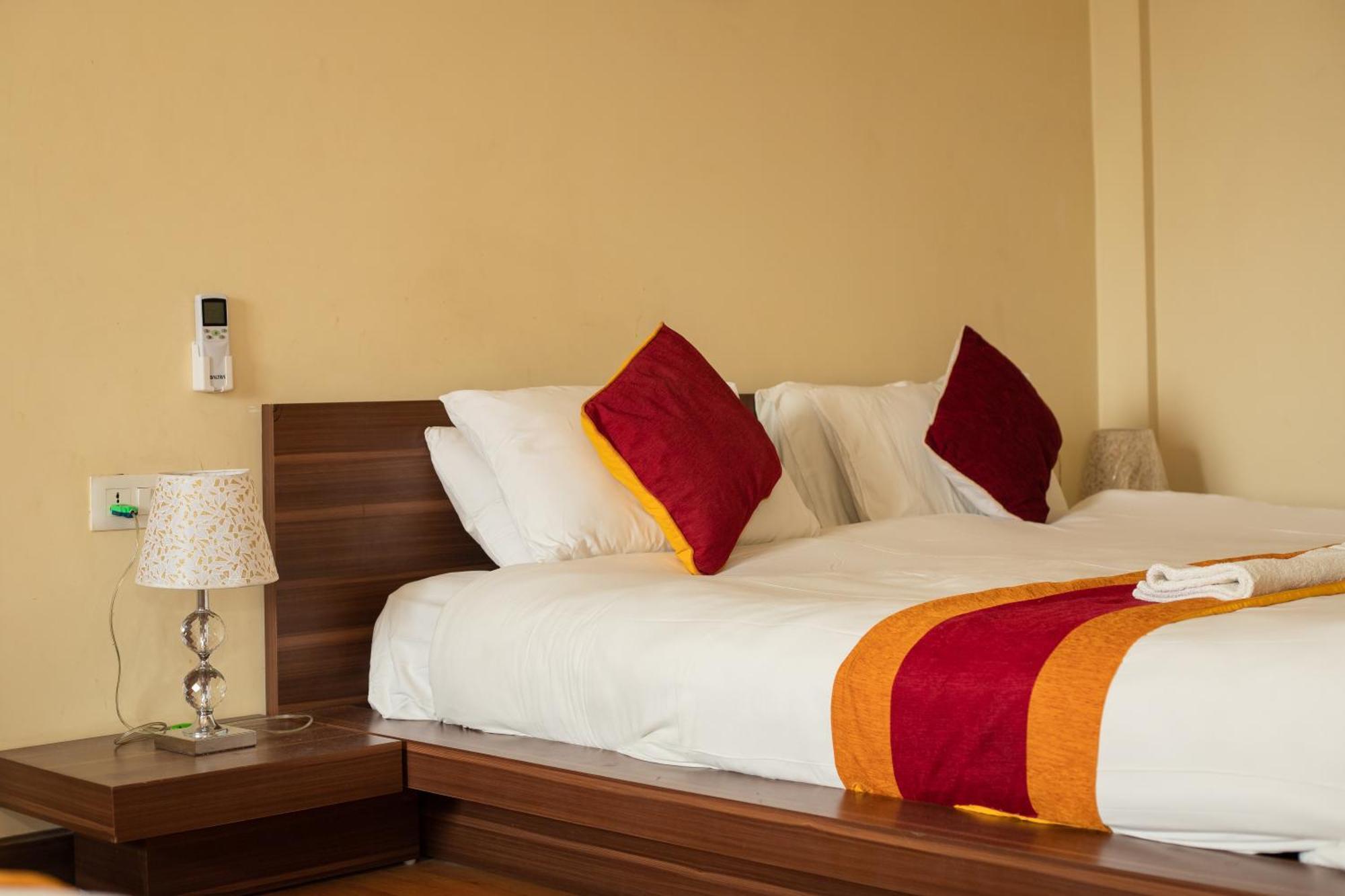 Hotel Edingo Inn Itahari Ngoại thất bức ảnh