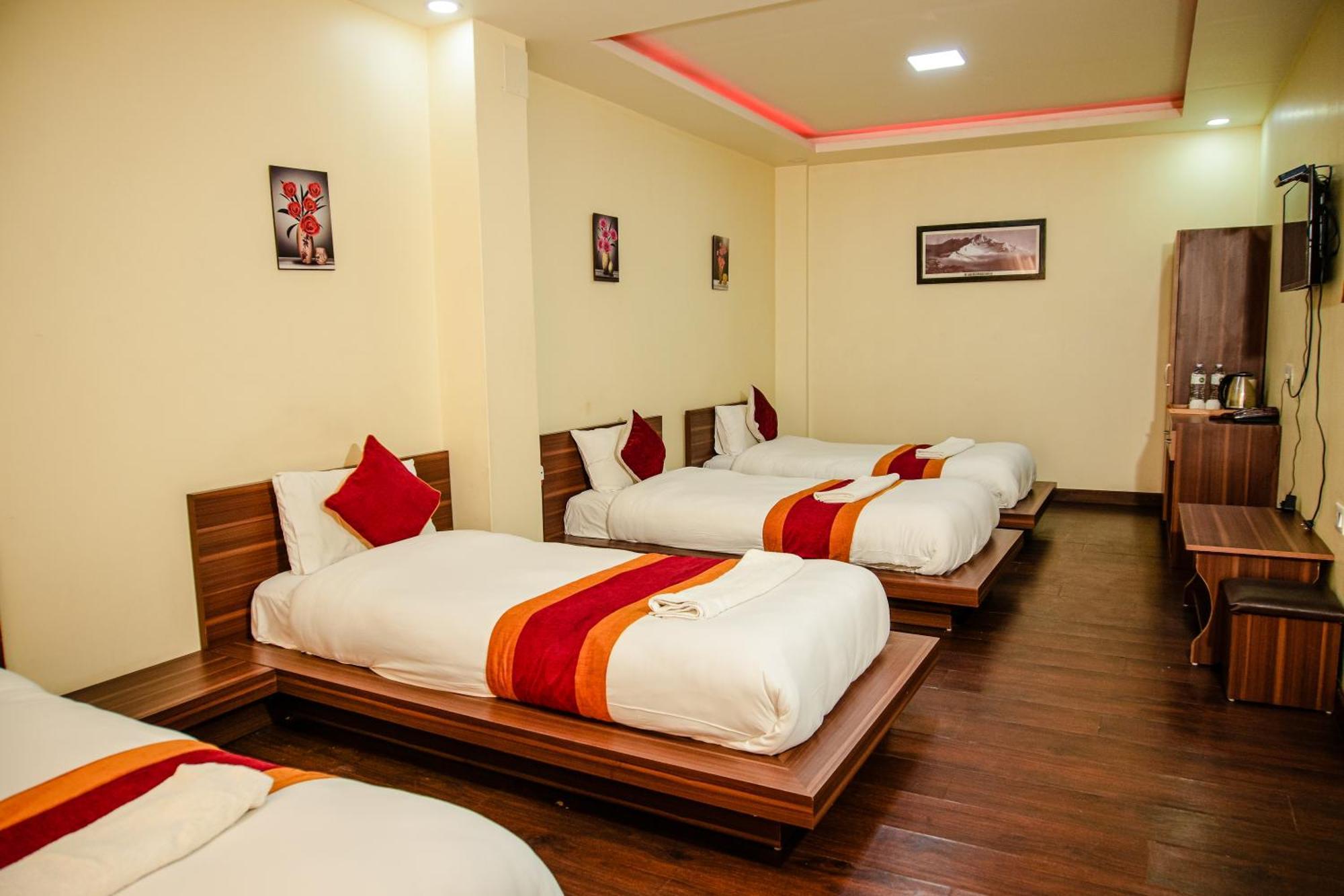 Hotel Edingo Inn Itahari Ngoại thất bức ảnh
